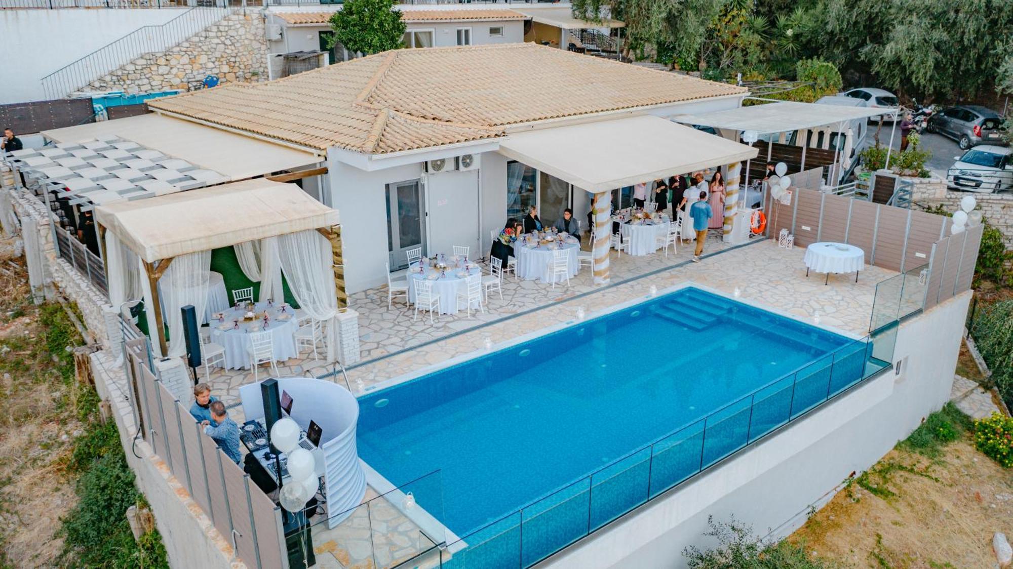 Villa Hera-The Infinity Blue Nisaki  외부 사진